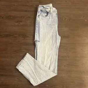 NWOT Abercrombie High Rise Dad Jean Size 24s